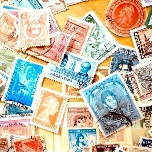 Other - Additional shipping for bundle! @ angelicly